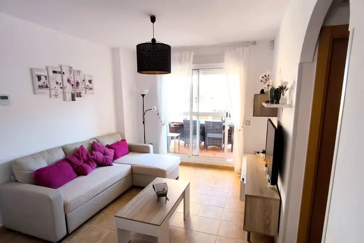 Salón con sofá cama
